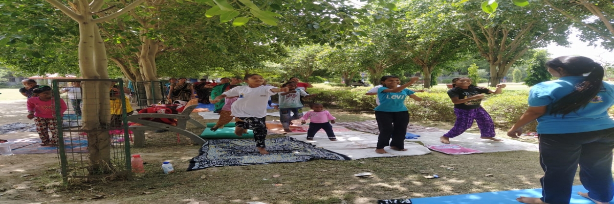 Novlok Mahila panchayat (Yoga Camp)